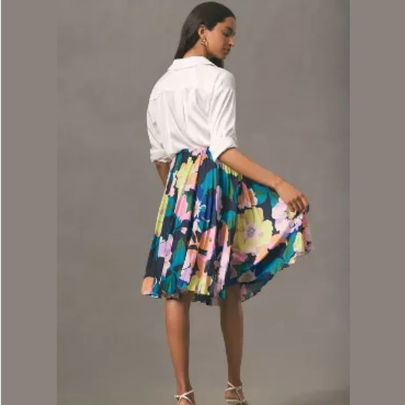 Maeve by Anthropologie The Valerie Pleated Midi Skirt Size 2 - Picture 5 of 10